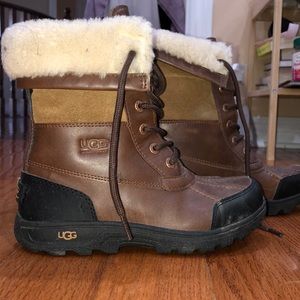 Ugg boots worn for 1 winter season! Like brand new